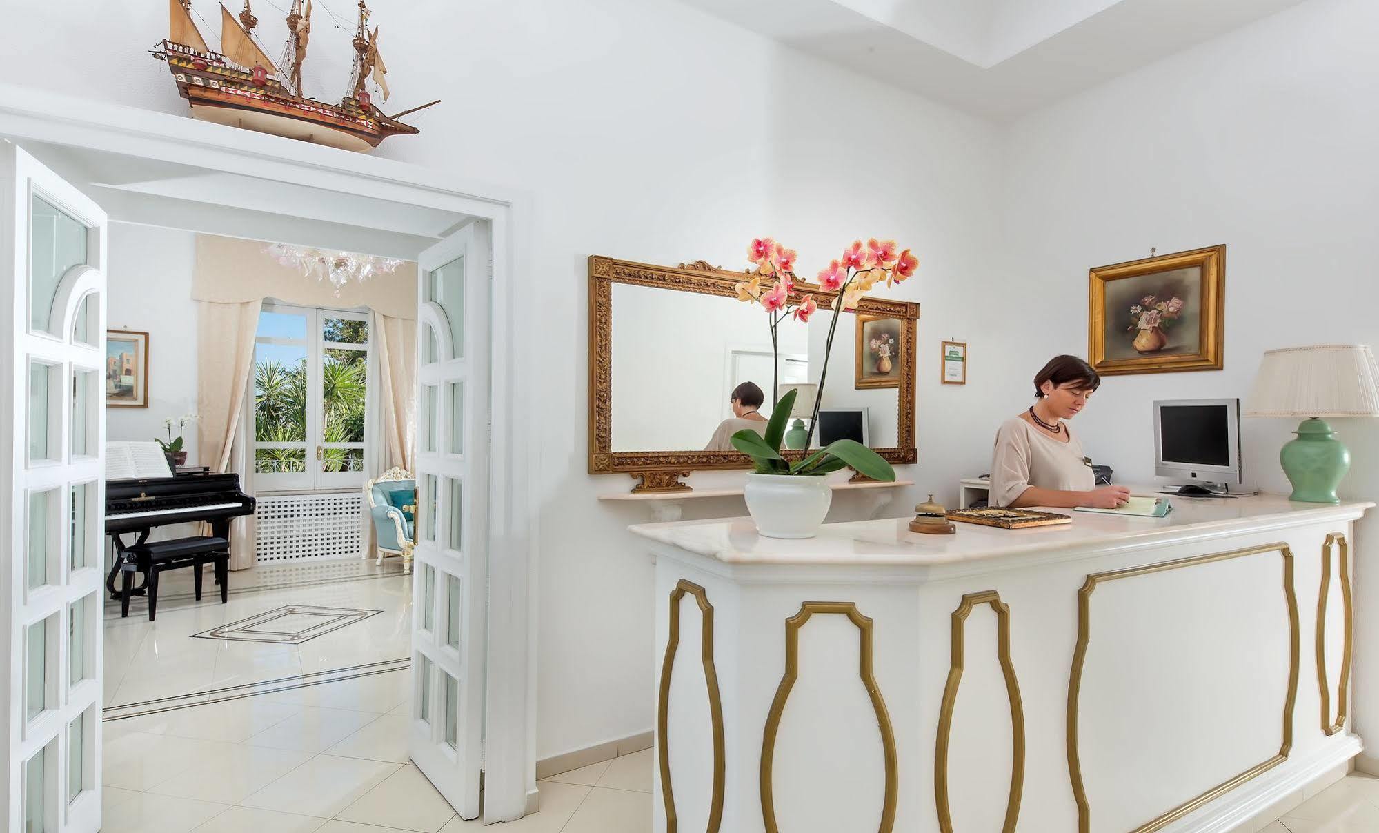 Hotel Villa Garden Sant'Agnello Εξωτερικό φωτογραφία